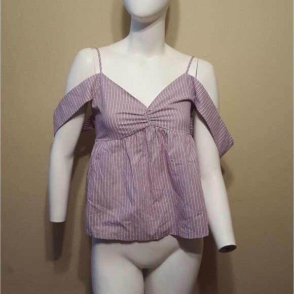 Socialite Stripe Cold Shoulder Top - Picture 3 of 9